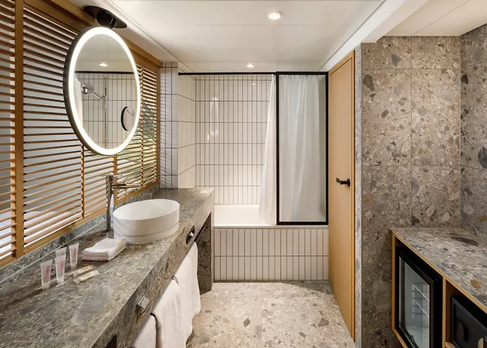 Hotel Alpha By Fassbind 4*