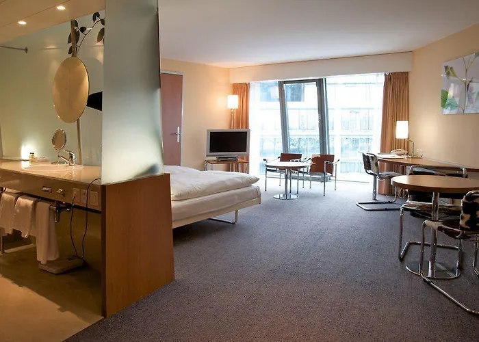 ホテル Alpha By Fassbind ローザンヌ